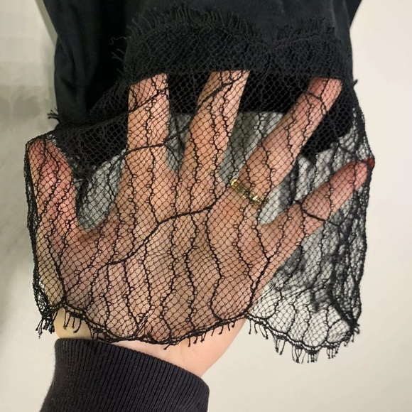 Morgan Lane Sample Tank Lace Crop - Picture 4 of 5